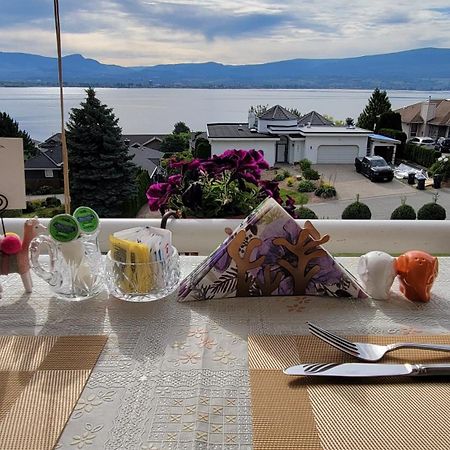 Lakeview Oasis Bed And Breakfast West Kelowna Exterior photo